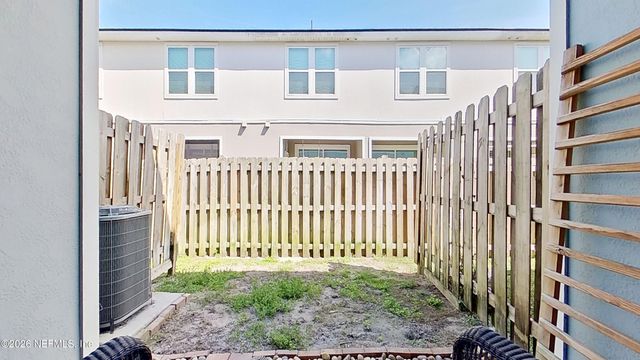 106 RED HOUSE Circle, St. Johns, FL 32084