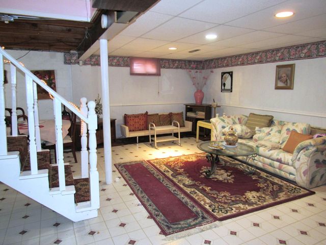 843 N Ernest Street, Griffith, IN 46319