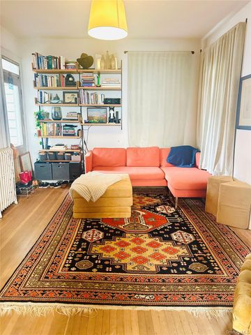 157 Grand Street, Newburgh, NY 12550