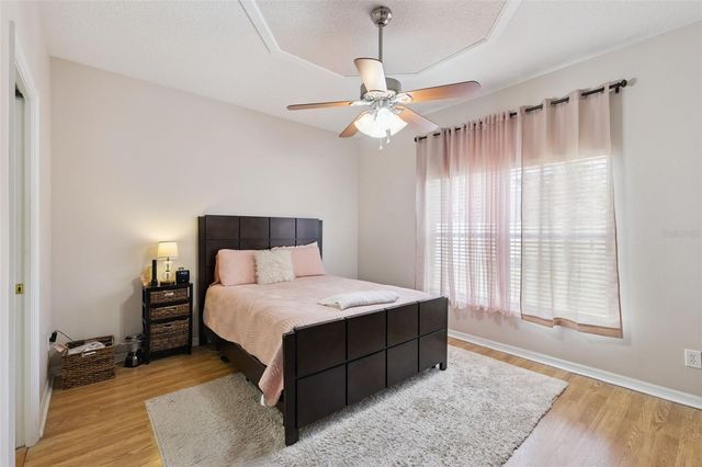 6220 N BELDON DR, Mount Dora, FL 32757