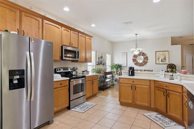 6220 N BELDON DR, Mount Dora, FL 32757