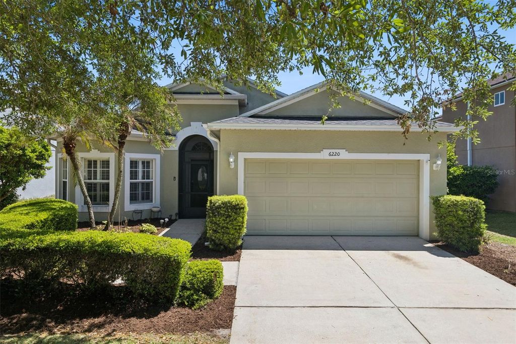 6220 N BELDON DR, Mount Dora, FL 32757