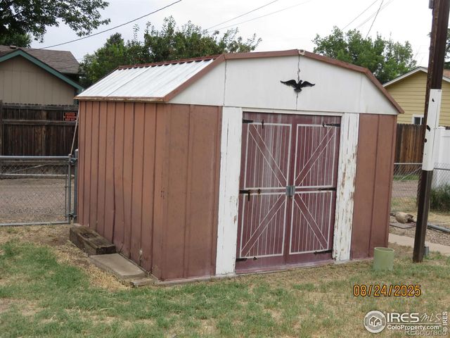 425 35th Ave Ct, Greeley, CO 80634