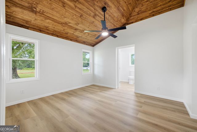 514 Charmin Circle SE, Calhoun, GA 30701
