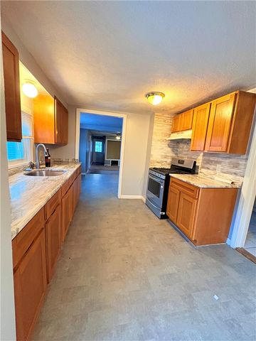 3 miller Circle, Johnston, RI 02919