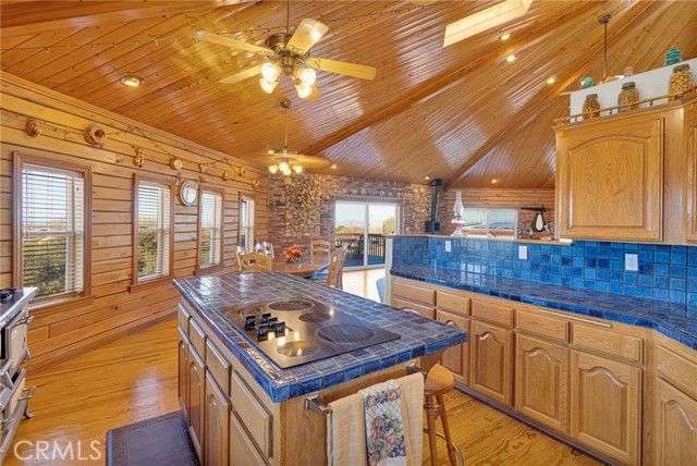 10328 El Centro, Oak Hills, CA 92344