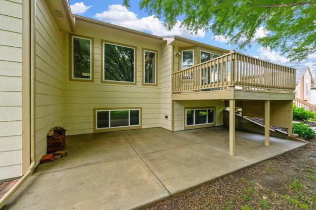 4614 E Willow Point Ct, Wichita, KS 67220