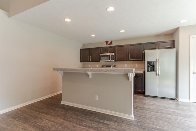 832 Tawny Drive, Evansville, IN 47712