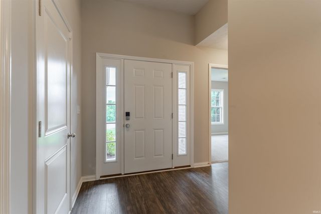 832 Tawny Drive, Evansville, IN 47712