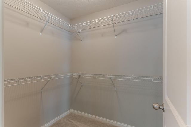 832 Tawny Drive, Evansville, IN 47712