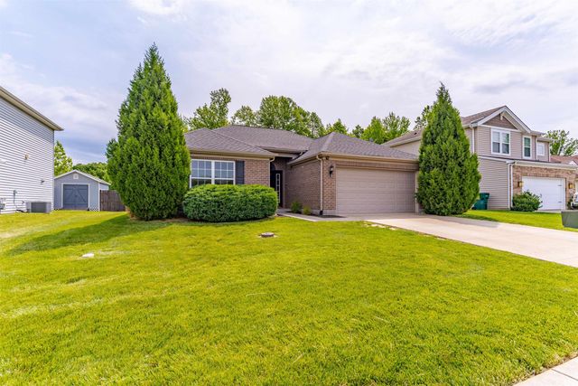 832 Tawny Drive, Evansville, IN 47712