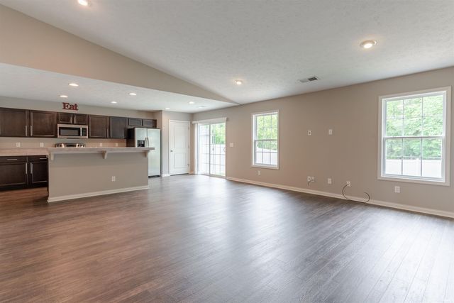 832 Tawny Drive, Evansville, IN 47712