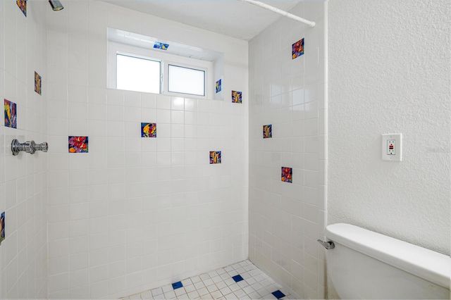 5110 ADMIRAL PLACE, Sarasota, FL 34231