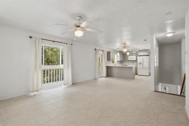 5110 ADMIRAL PLACE, Sarasota, FL 34231