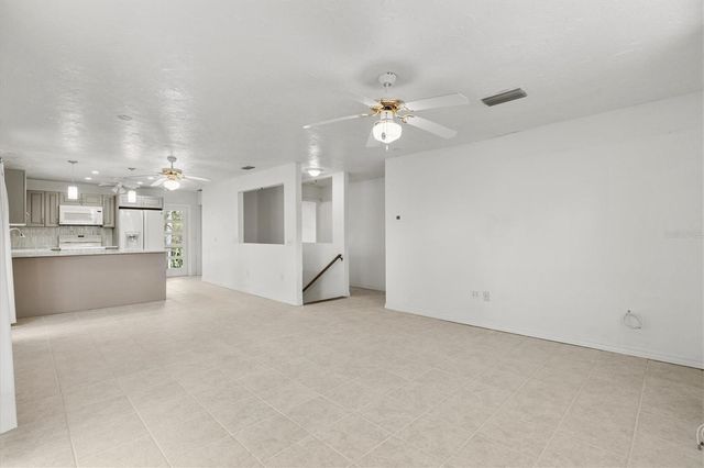 5110 ADMIRAL PLACE, Sarasota, FL 34231