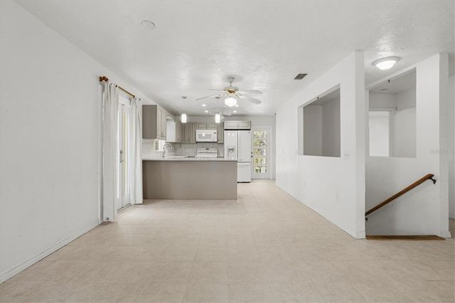 5110 ADMIRAL PLACE, Sarasota, FL 34231