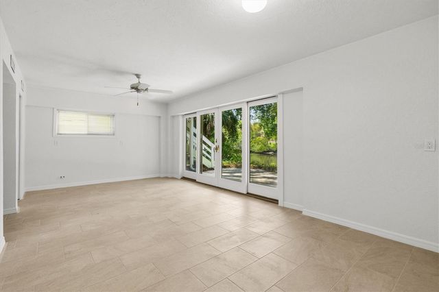 5110 ADMIRAL PLACE, Sarasota, FL 34231