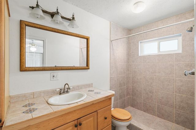 5110 ADMIRAL PLACE, Sarasota, FL 34231