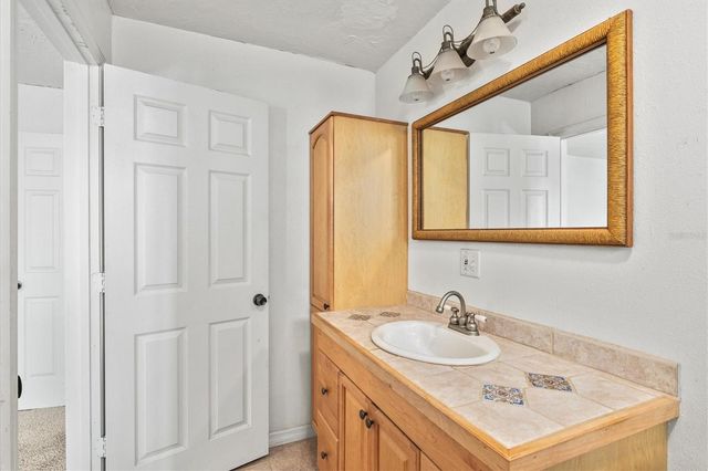 5110 ADMIRAL PLACE, Sarasota, FL 34231