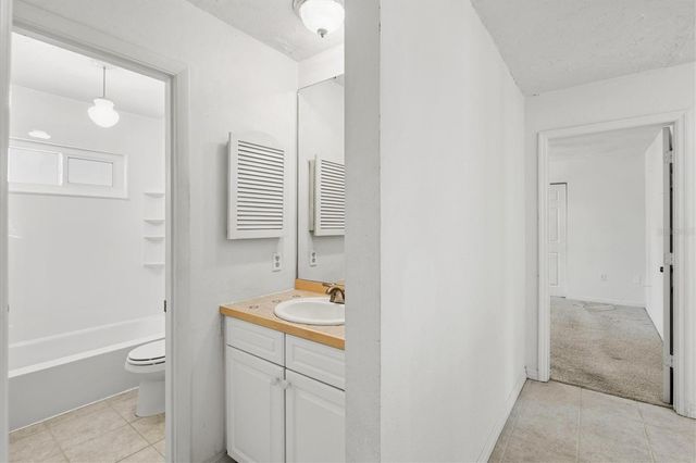 5110 ADMIRAL PLACE, Sarasota, FL 34231