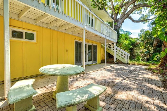 5110 ADMIRAL PLACE, Sarasota, FL 34231