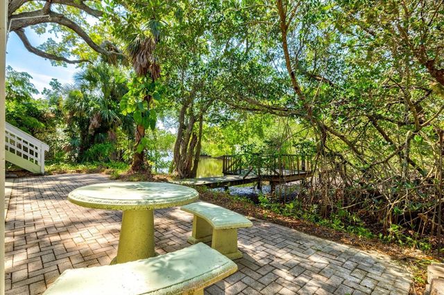 5110 ADMIRAL PLACE, Sarasota, FL 34231