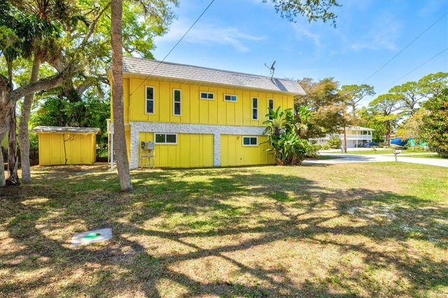 5110 ADMIRAL PLACE, Sarasota, FL 34231