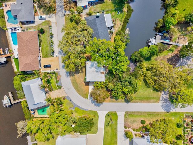 5110 ADMIRAL PLACE, Sarasota, FL 34231