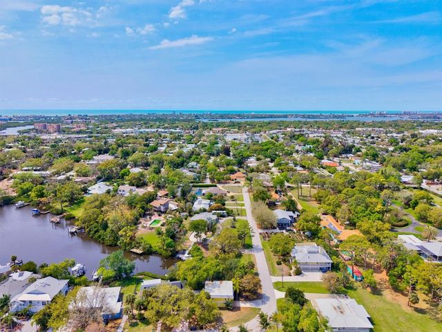 5110 ADMIRAL PLACE, Sarasota, FL 34231