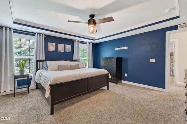 422 Lone Pine Loop, Fuquay Varina, NC 27526