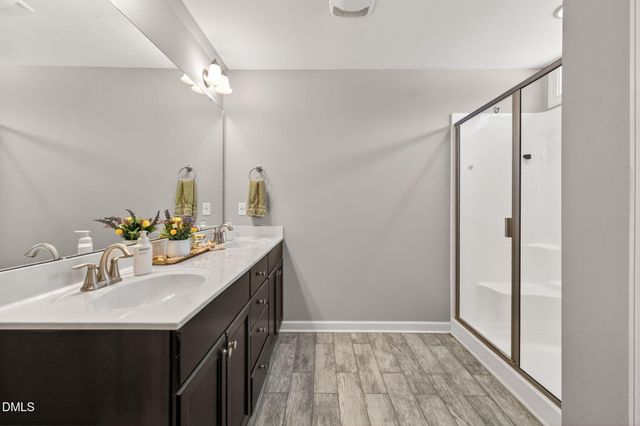 422 Lone Pine Loop, Fuquay Varina, NC 27526