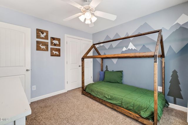 422 Lone Pine Loop, Fuquay Varina, NC 27526