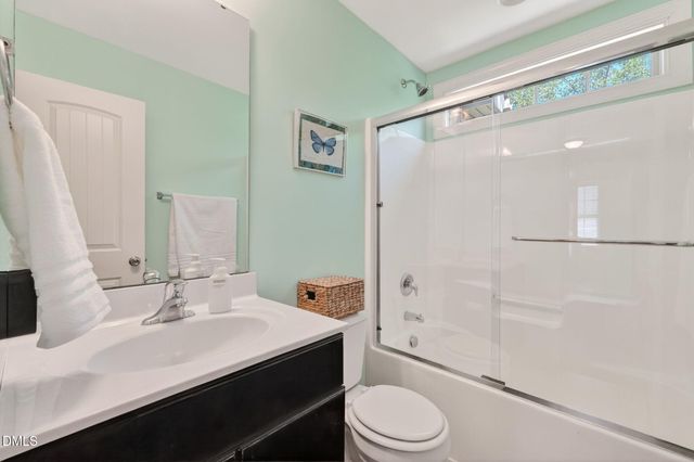 422 Lone Pine Loop, Fuquay Varina, NC 27526