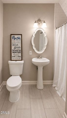 422 Lone Pine Loop, Fuquay Varina, NC 27526