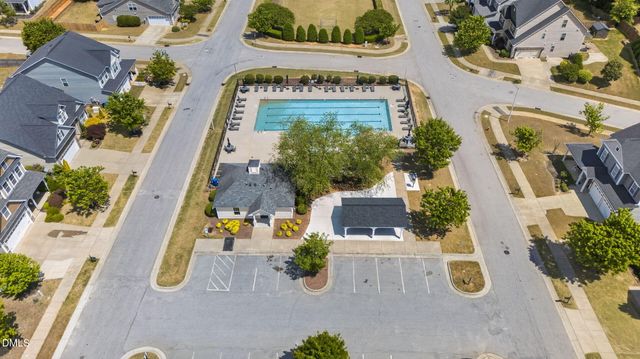 422 Lone Pine Loop, Fuquay Varina, NC 27526