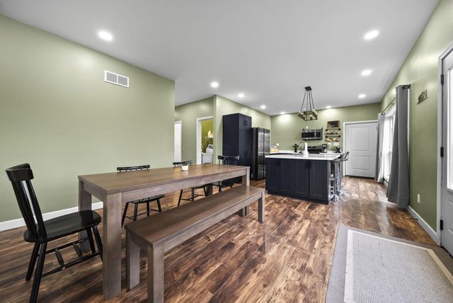 112 Williamson Road SW, Granville, OH 43023