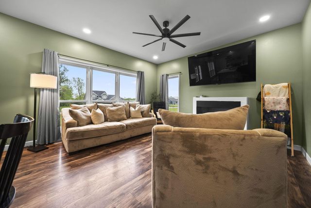 112 Williamson Road SW, Granville, OH 43023