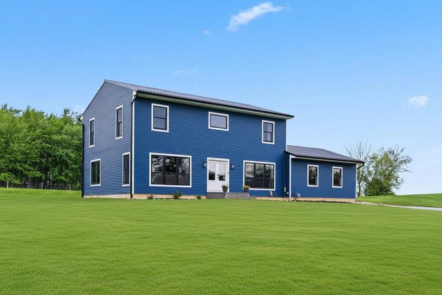 112 Williamson Road SW, Granville, OH 43023