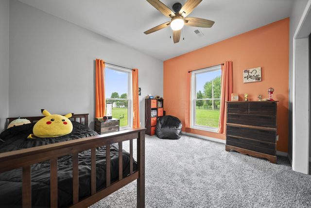 112 Williamson Road SW, Granville, OH 43023