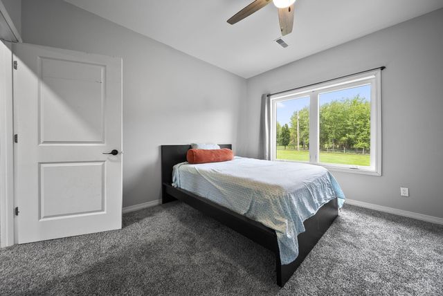 112 Williamson Road SW, Granville, OH 43023