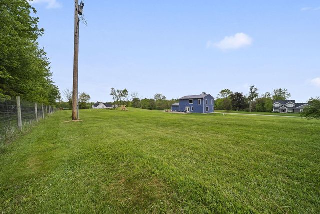 112 Williamson Road SW, Granville, OH 43023