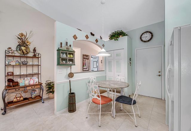 8482 Logia Circle, Boynton Beach, FL 33472