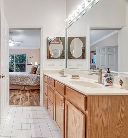 8482 Logia Circle, Boynton Beach, FL 33472