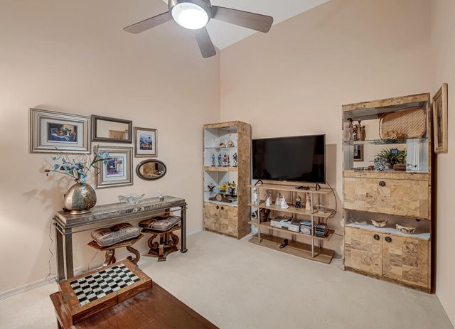 8482 Logia Circle, Boynton Beach, FL 33472