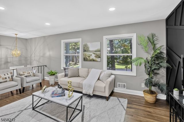 247 Farragut Rd, North Plainfield Boro, NJ 07062