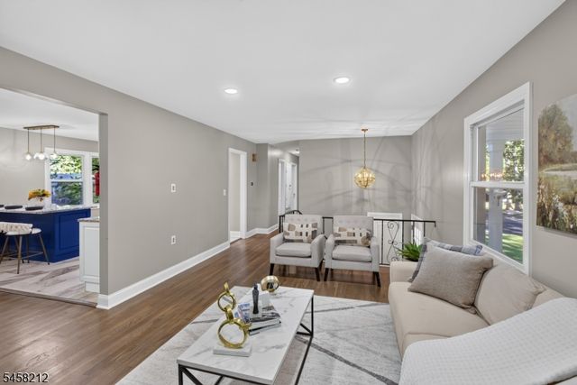 247 Farragut Rd, North Plainfield Boro, NJ 07062