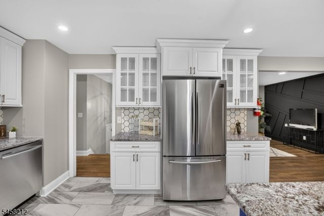 247 Farragut Rd, North Plainfield Boro, NJ 07062