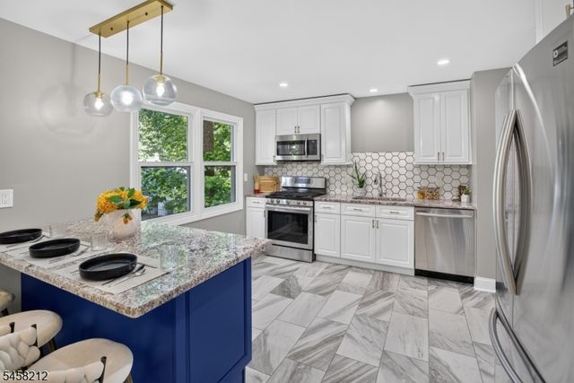 247 Farragut Rd, North Plainfield Boro, NJ 07062