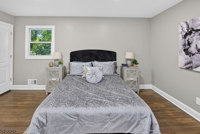 247 Farragut Rd, North Plainfield Boro, NJ 07062