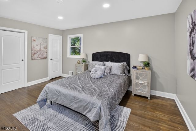 247 Farragut Rd, North Plainfield Boro, NJ 07062